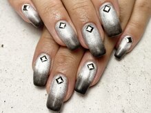 ヘアーアンドネイル ルシア(Hair&Nail Lucia)/マグネットグラデーションネイル
