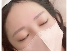 リーラ(Lila)の雰囲気（人気のアイブロウ）