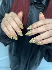 ギラギラ海外ネイル☆