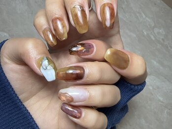 nail salon &w.【フィルイン対応】の写真/【完全個室/駐車場有】洗練されたニュアンスデザインが得意◎フィルイン×浮かない施術なら"&w."