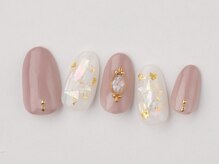 ウィウィ(U'IU'I)/人気のシェルネイル♪