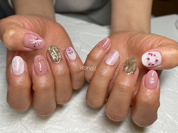 イロ ネイルサロン(iro)/ドライフラワーネイル