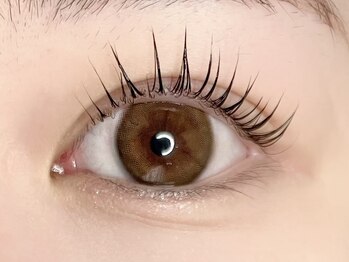 カミエユニ(Kamie-uni-)/パリジェンヌラッシュリフト