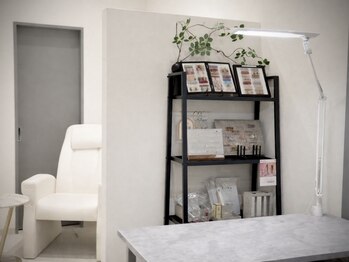 リュドール春日井(Rue D’or)の写真/【半個室のプライベートサロン◎】周りを気にせず自分だけのネイル時間を♪納得の仕上がりで気分もUP★