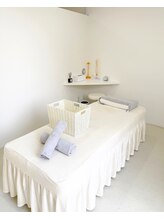 ルミレ ナンバ(LUMIRE NAMBA)/院内<<施術室ルーム>>