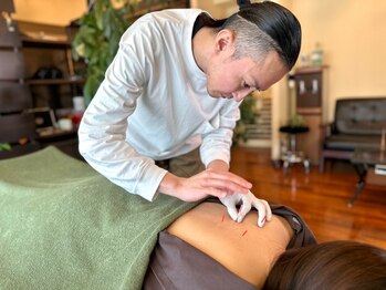 カイズ 日本橋人形町(KAIZ)の写真/【鍼灸×深層整体】歴24年◇5万人以上の施術実績◎国家資格者による“不調原因分析”から整える本格鍼灸！