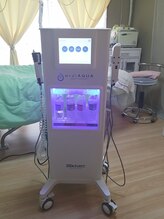 サロンド カナネ/メディアクアマシーン