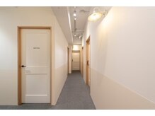 エステティック ザザ 神楽坂店(ZA/ZA)/各部屋につながる廊下