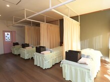 紅葉全身揉みほぐしの雰囲気（店内風景）