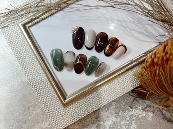 ルシアル(Rucial)/11月キャンペーンネイル