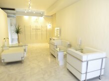 ルアーナ(Luarna)/レディース　清潔感あふれる店内