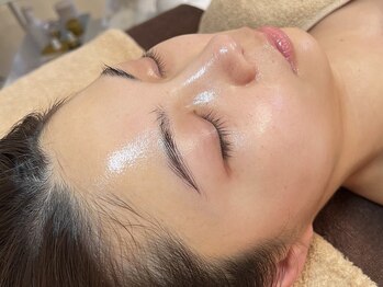 ブレデ フクオカ(B’lady Fukuoka)の写真/【人気NO,1韓国発★ラレステン艶肌ピーリング】福岡希少!話題の韓国ピ-リングでワンランク上のツヤ肌をGET!