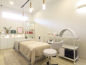 クリスタルグロウ 苫小牧大町店(Crystal Glow)/サロン内観