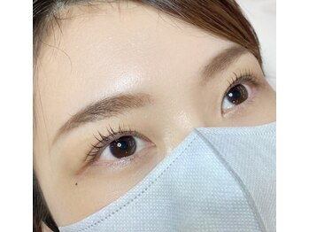 ロゼアイアンド(Rose eye&)/