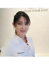 ルナ(LunA)&nbsp;船津 明子