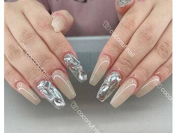 ココナッツネイル/