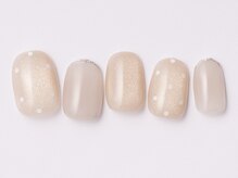 アイ ネイルズ 天神店(I nails)/シンプルドットネイル　¥ 6500