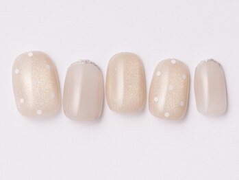 アイ ネイルズ 天神店(I nails)/シンプルドットネイル　¥ 6500