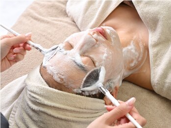 メイス 福井店(MEIS)の写真/美容大国韓国で大人気!肌管理セラピールでニキビ/毛穴/シミ/赤ら顔など様々なお悩みに徹底アプローチ◎