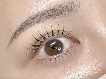ピュルテ 渋谷(Purete')の写真/自まつ毛では出せないボリューム！お人形さんみたいなぱっちり目に★