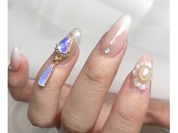 ジェムネイル(gem nail)/