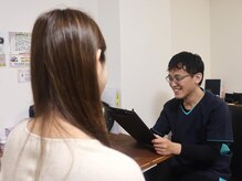 鍼灸整体院アレンジの雰囲気（丁寧なカウンセリングの後美容鍼灸、整体、マッサージを行います）