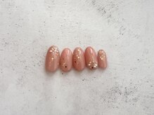 ネイルアンドアイラッシュ サロン エルザ(Nail&Eyelash Salon Elsa)/月替わりトレンドデザイン¥11000