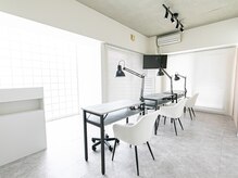 シンシアネイルドットシー 大曽根(Sincia Nail.c)の雰囲気（モダンな癒し空間でご褒美時間をお過ごしください）