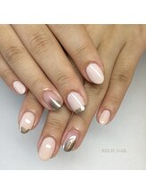 レッシュネイル サロンアンドスクール(RECH NAIL salon&school)/先端ミラー
