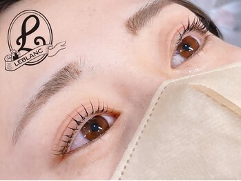 サロンドルブラン(Salon de LEBLANC)/ラッシュリフトカール