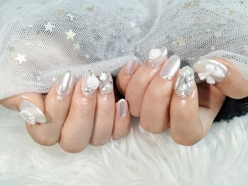 ビュービー ネイル(Beaubie Nail)/持ち込みデザインネイル