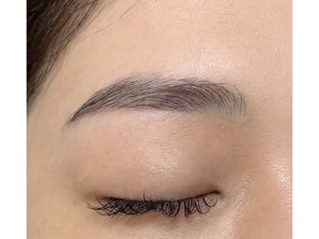 アルファシャルル 那覇 おもろまち(α.chalulu)/アイブロウWAX/那覇/おもろまち