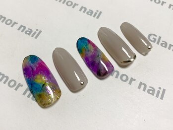グラマーネイル(Glamor nail)/ぼかし柄×ワンカラー