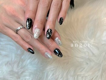 アンガット(angot.)/大人シックラメアートネイル