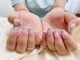 オーロラフレンチネイル