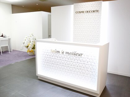 コスメデコルテ サロン ル メイユール(COSME DECORTE salon le meilleur)の写真