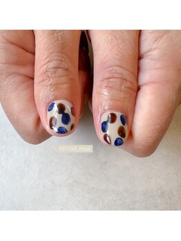 ゼロハチイチ(081)/やちむんネイル