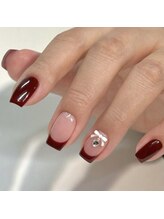 チリンネイル(Chirin Nail)/赤フレンチネイルデザイン