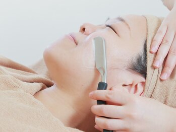 プレフェリート(Preferito)/お顔剃り