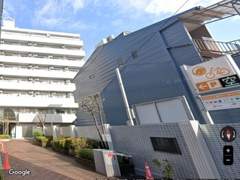 京都美顔/京都美顔は白いマンション内です