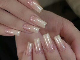 秋冬ネイル　エレガントデザイン