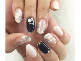 着物ネイル￥8200