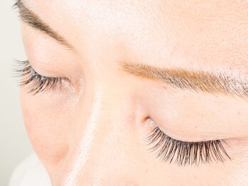 トレゾール(TREZOR)/なりたいまつ毛で気分が上がる