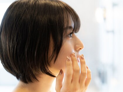 ネイルアンドビューティー ネオン 天神2号店(Nail&Beauty NEON)の写真