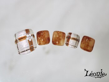レオニー(Leonie)/チェックネイル