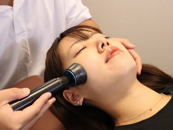 リラ ハティ 本町店(Rela Hati)の写真/21時まで営業でお仕事帰りにも◎短時間で最大の効果を実現！買い物やお仕事の合間にもおすすめ。