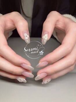 ユミ(U mi)/上品ラメグラデーションネイル
