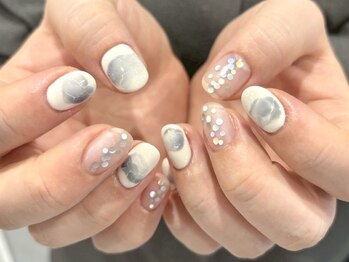 【natsumi】monthlyニュアンス