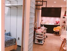 【小顔×ピーリング×オイルマッサージ】Esthetic Elysian(エステ エリシアン)練馬駅の雰囲気（内観）