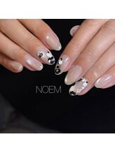ノエム ネイルサロン(NOEM)/モノトーンホロフラワー